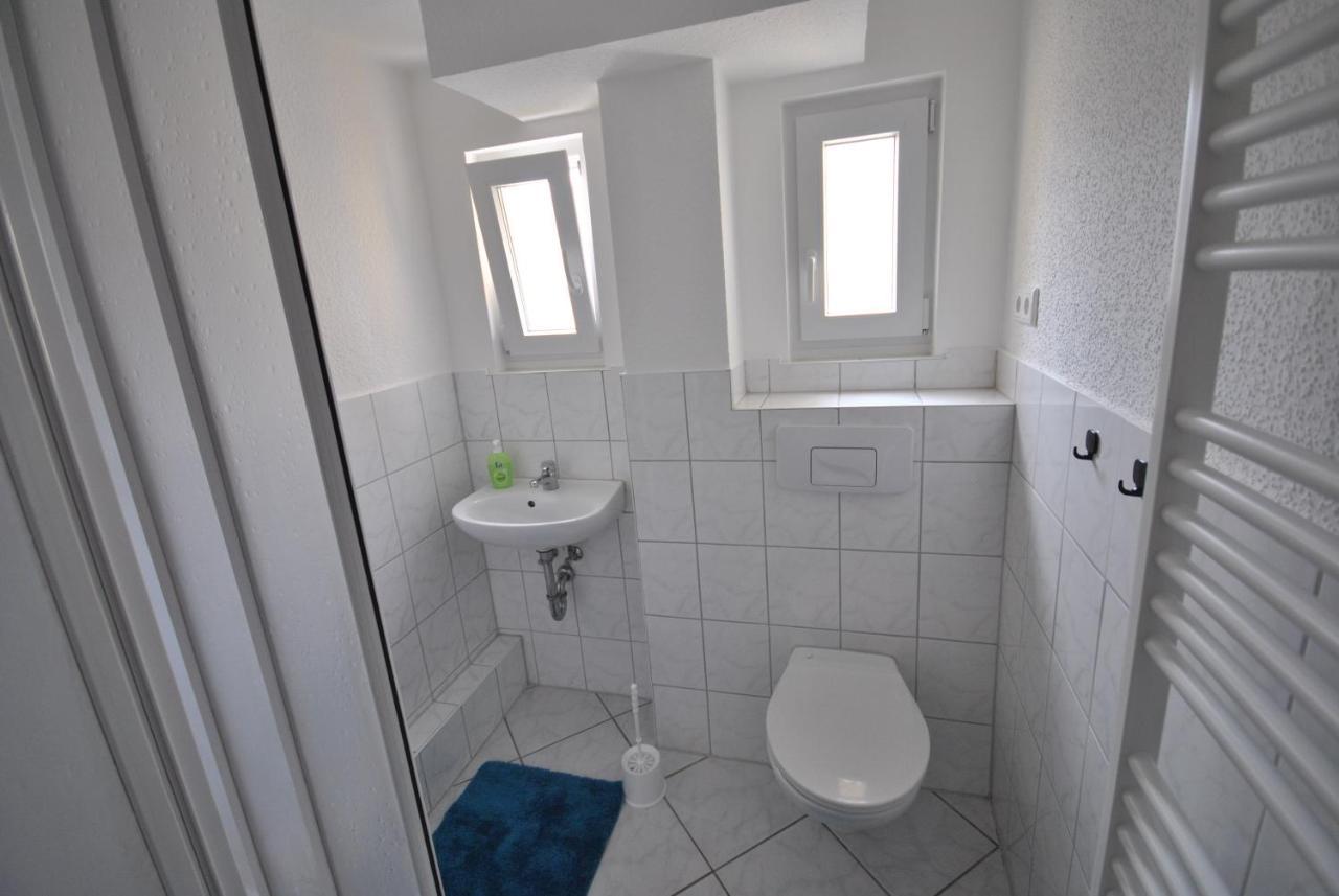 Gasthof Und Hotel Roter Hirsch Claussnitz Luaran gambar