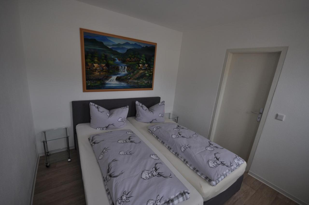 Gasthof Und Hotel Roter Hirsch Claussnitz Luaran gambar