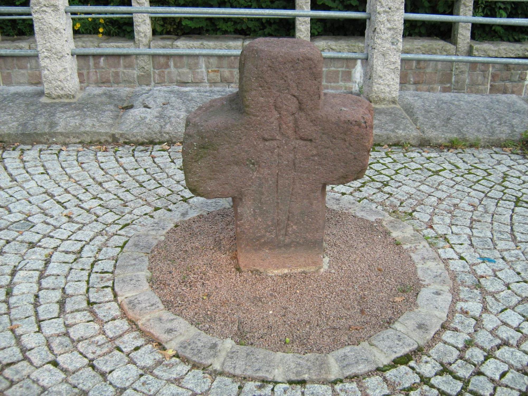 Gasthof Und Hotel Roter Hirsch Claussnitz Luaran gambar